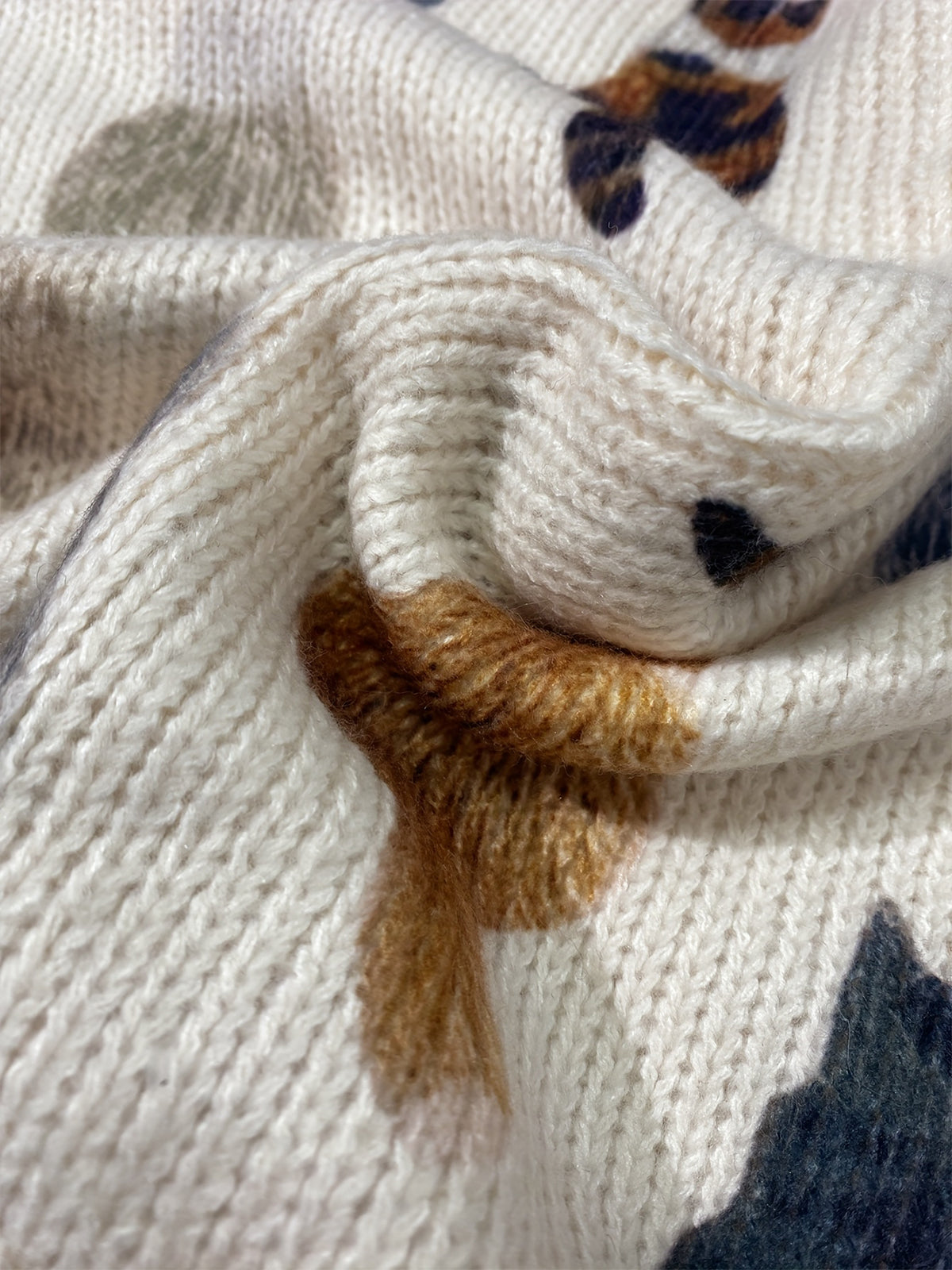 Women's Casual Cat Print Long Sleeve Round Neck Open Front Sweater with Button Closure Cardigan