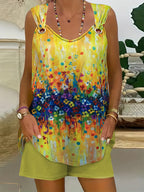 V-neck gradient printed vest and casual shorts set Random shipment