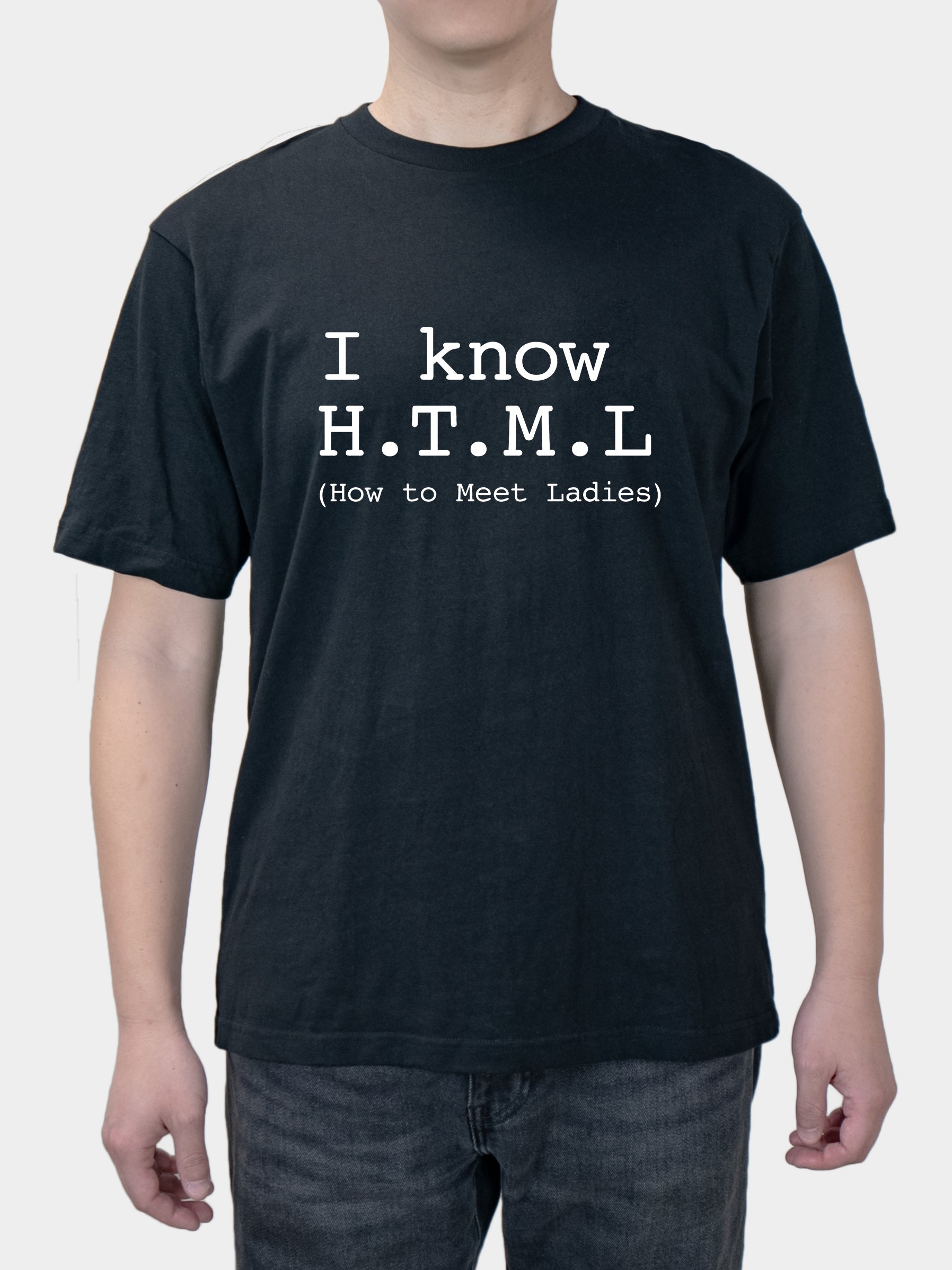 American drama Silicon Valley HTML programmer with the same fun summer short sleeves