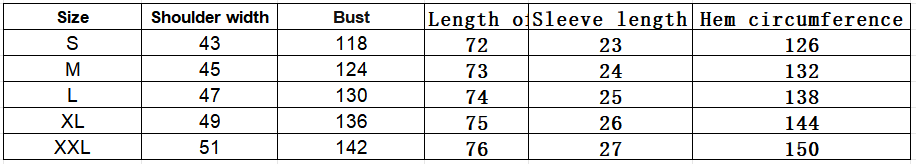 Short sleeve T-shirt with a short contrast print crew neck and a floral pattern Random shipment