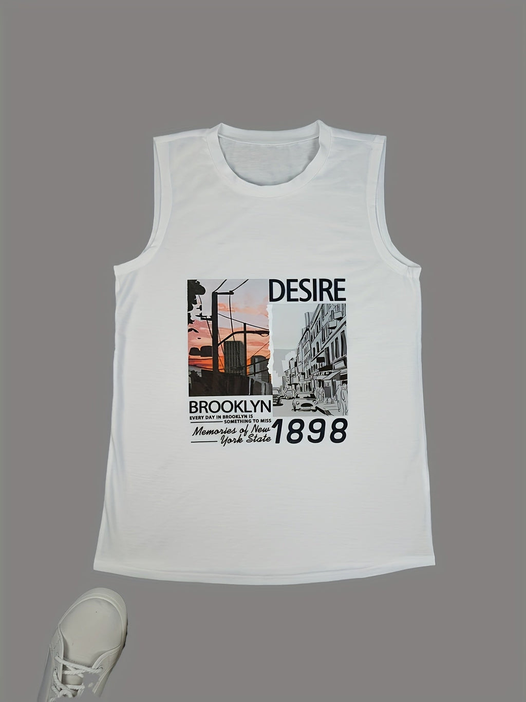 Crewneck monogram landscape print casual vest Random shipment