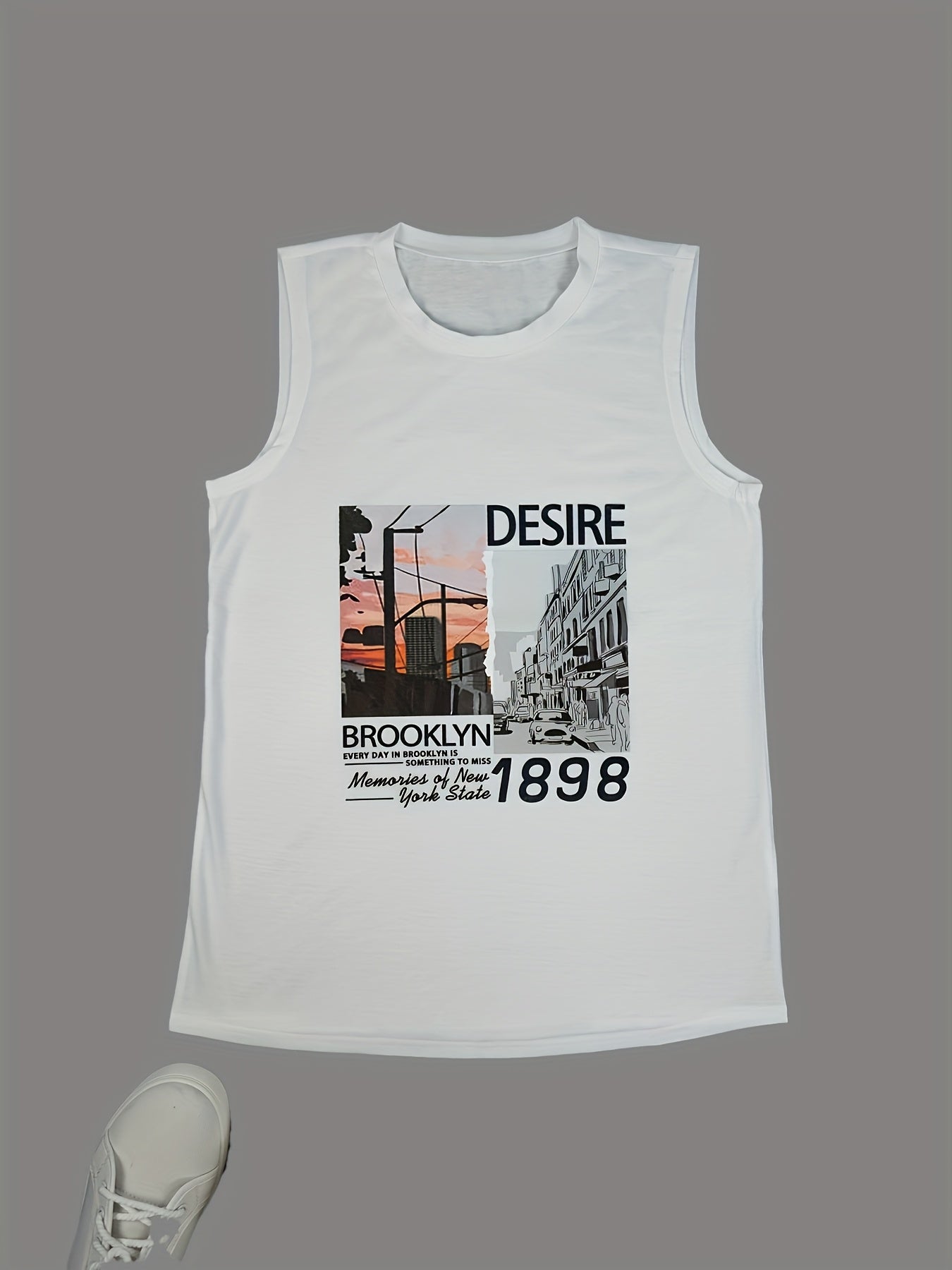 Crewneck monogram landscape print casual vest Random shipment