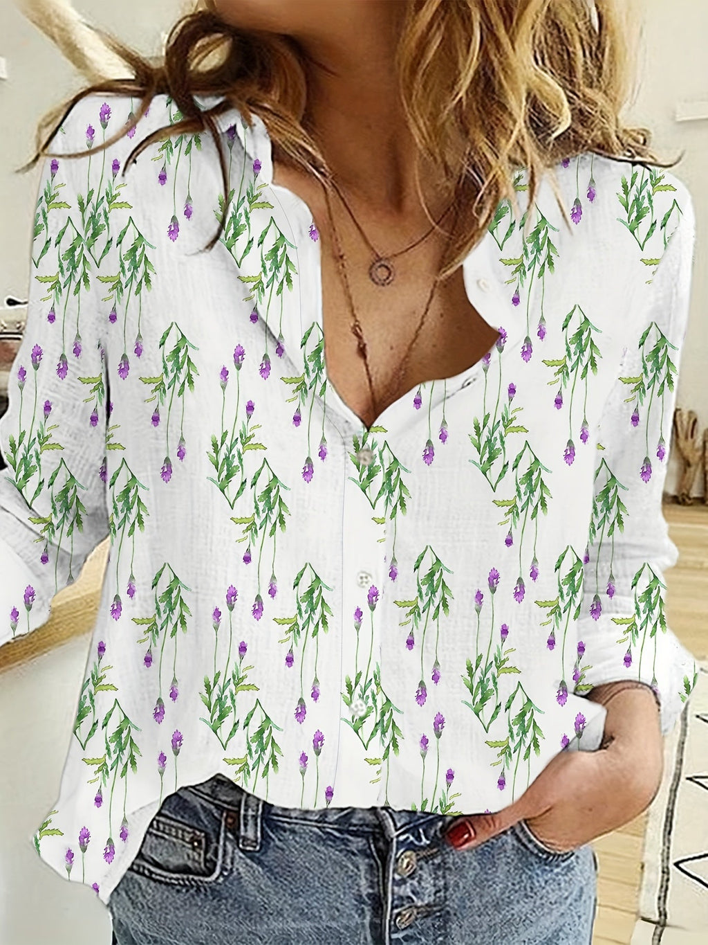 Elegant floral print lapel buttoned loose long-sleeved shirt Random shipment