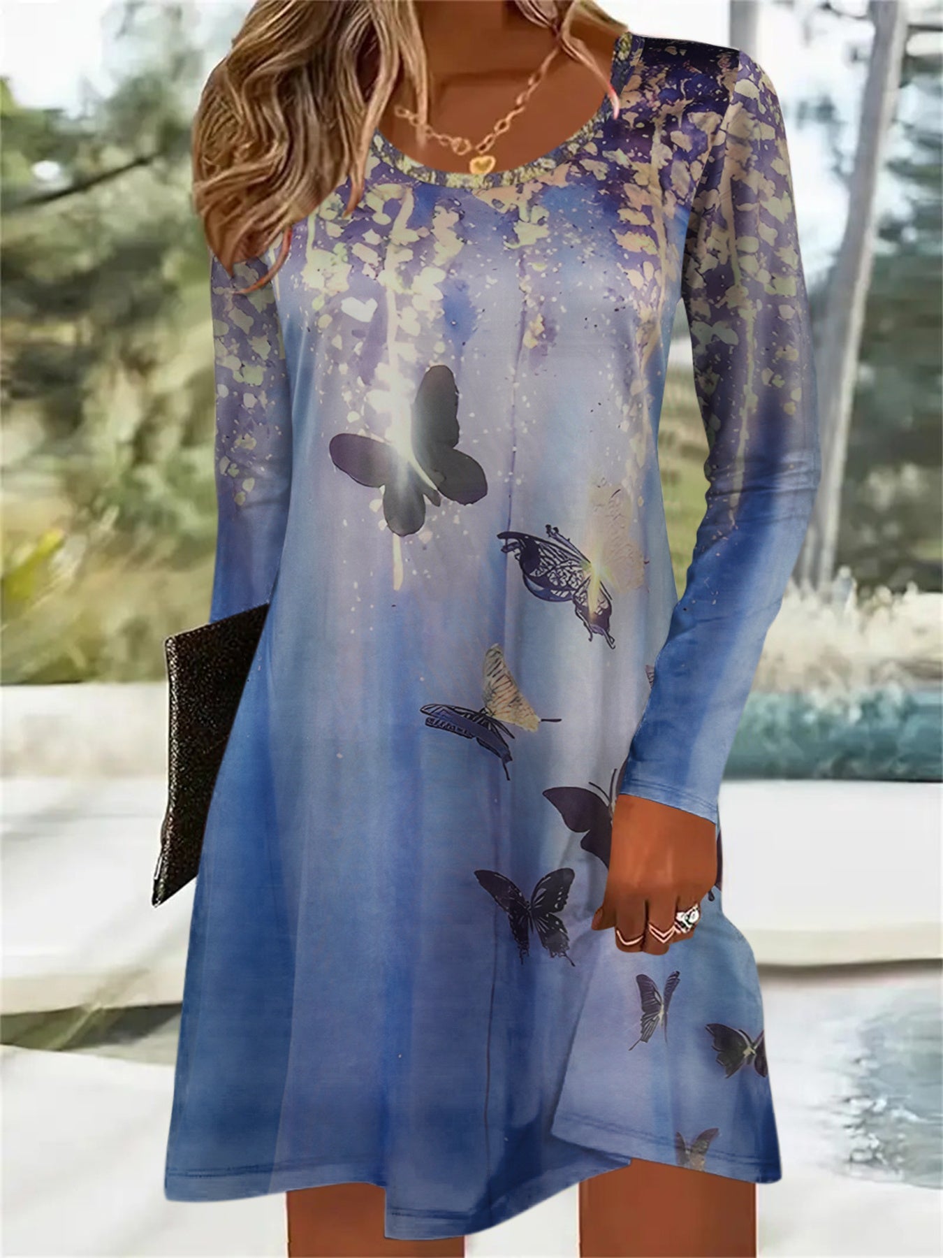 Gradient color butterfly print waist-cinching A-line round-neck long-sleeved dress Random shipment