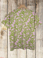 Short sleeve T-shirt with a short contrast print crew neck and a floral pattern Random shipment