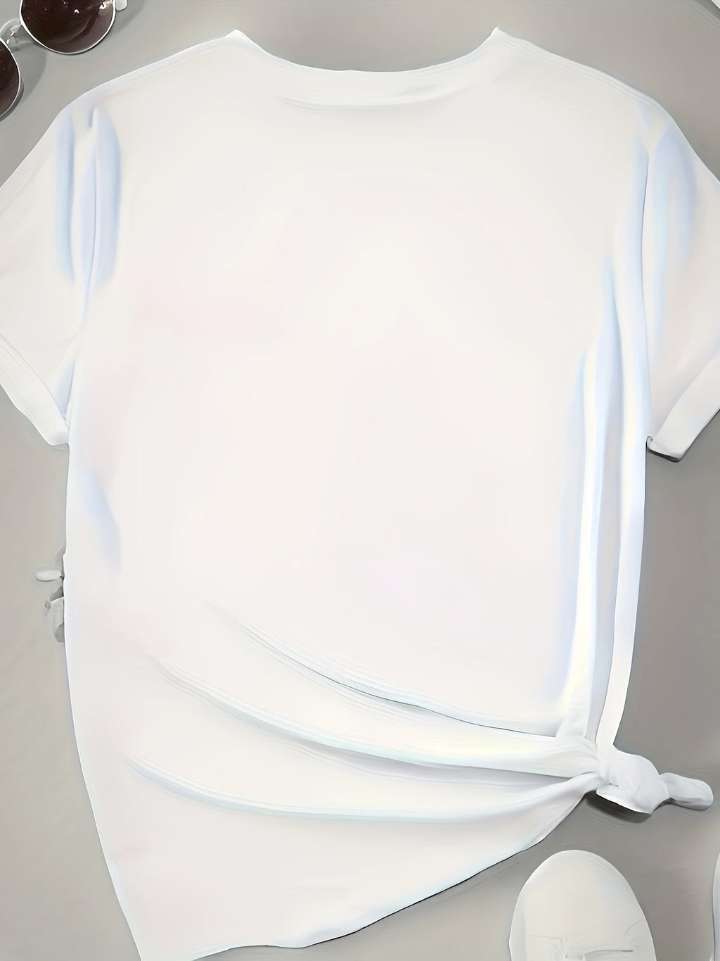 Fun letter flower print T-shirt summer short-sleeved slim top Random shipment